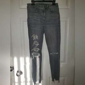 American Eagle ripped skinny jeans Size 4 gray